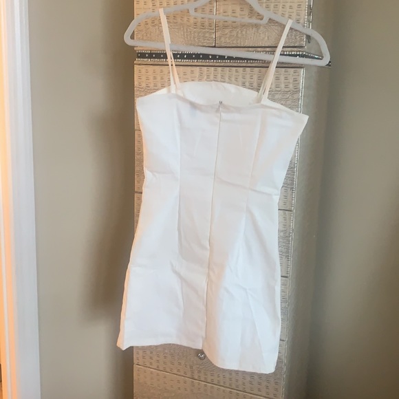 New - Picture 3 of 5